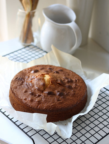 Why did my cake crack?